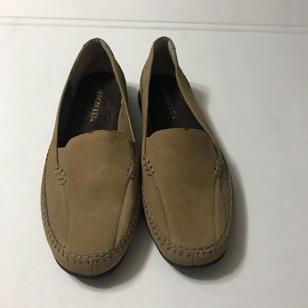 Dress shoes